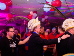 20230422 - 5 Kerrus 11 Feest